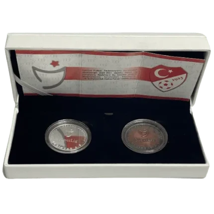 16Th Championship Beshiktash Set white box